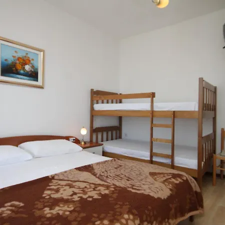 게스트하우스 And By The Sea Tkon, Pasman - 8377 트콘