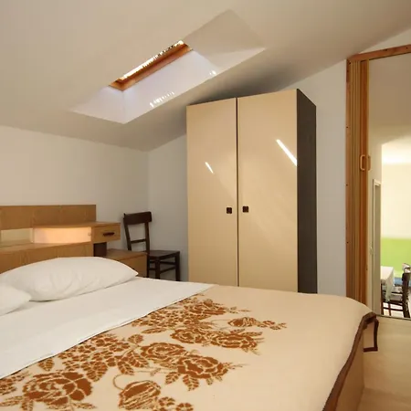 Pensionat And By The Sea Tkon, Pasman - 8377