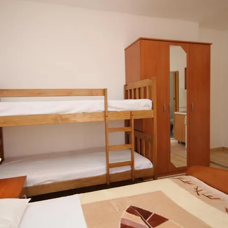 And By The Sea Tkon, Pasman - 8377 بيت ضيافة